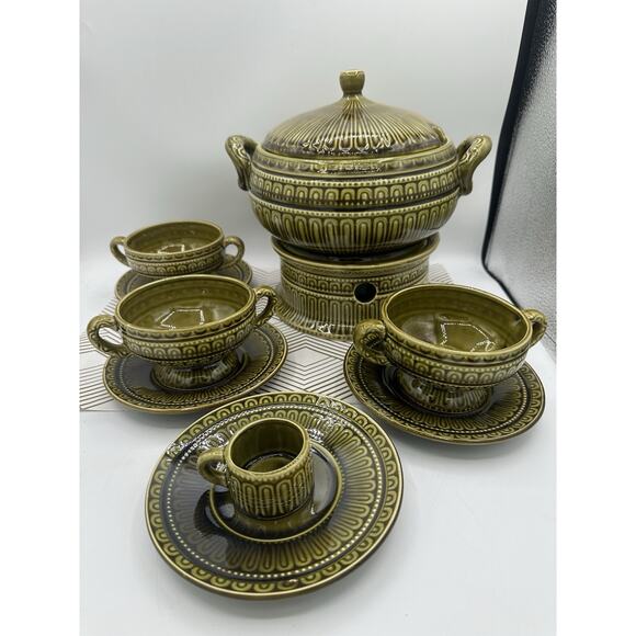 Vintage Ornate Green Ceramic Tureen Soup Set Pot Retro 12 Pieces - Picture 2 of 11